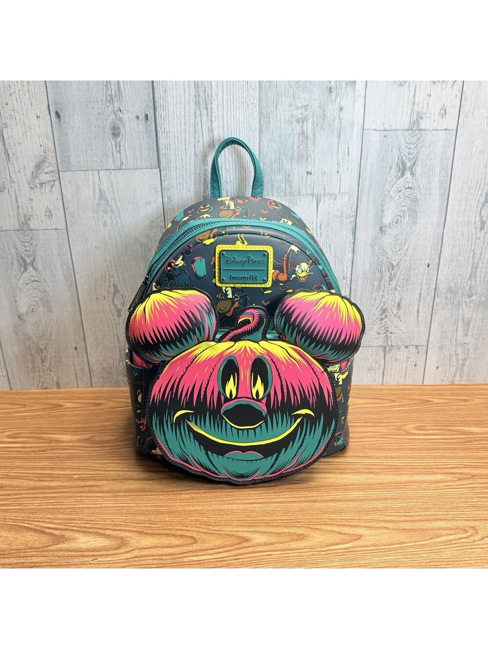 Disney Parks Halloween Mickey Pumpkin LOUNGEFLY BACKPACK Glows in the Dark